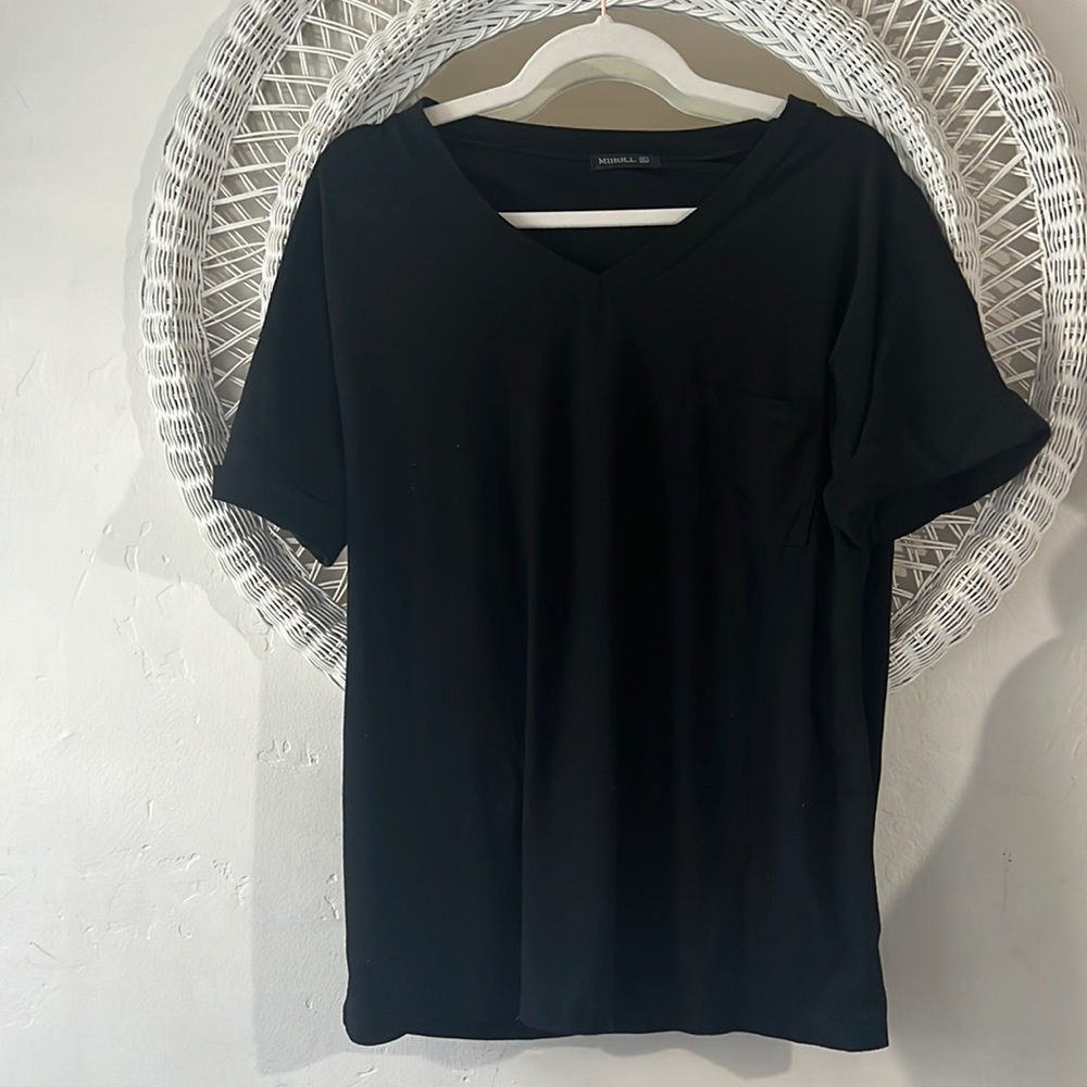 MIHOLL | Men’s Pocket V-Neck